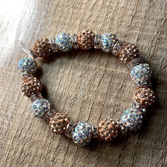 Rhinestone bracelet. - Picture 2 of 2